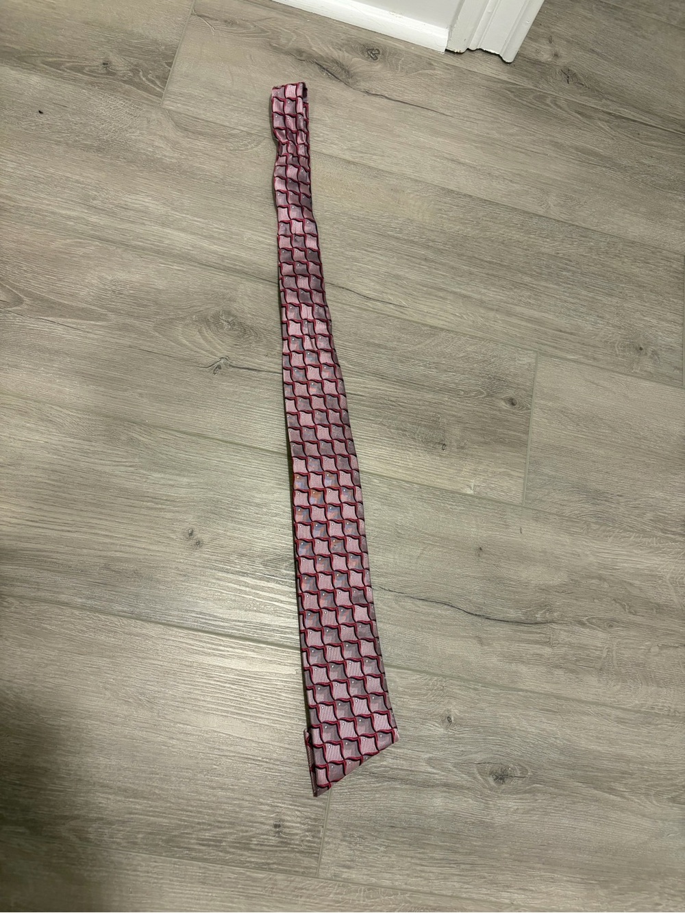 Men's limited edition Andrew’s Milan  Pink Geometric Tie - Modern Pattern